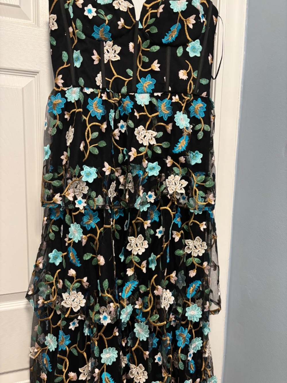 Layana Gown (Size L) Dress the Population - Picture 5 of 5